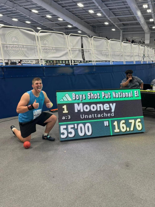 Mooney rises to National Champion at ADIDAS Indoor Track Nationals